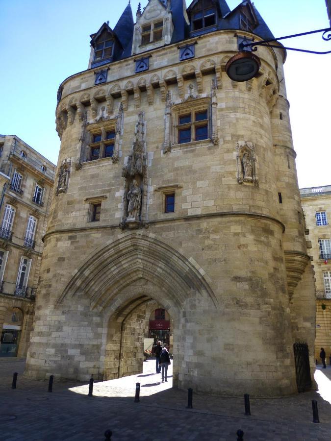 Quai Bourgeois Apartment Bordeaux Bagian luar foto