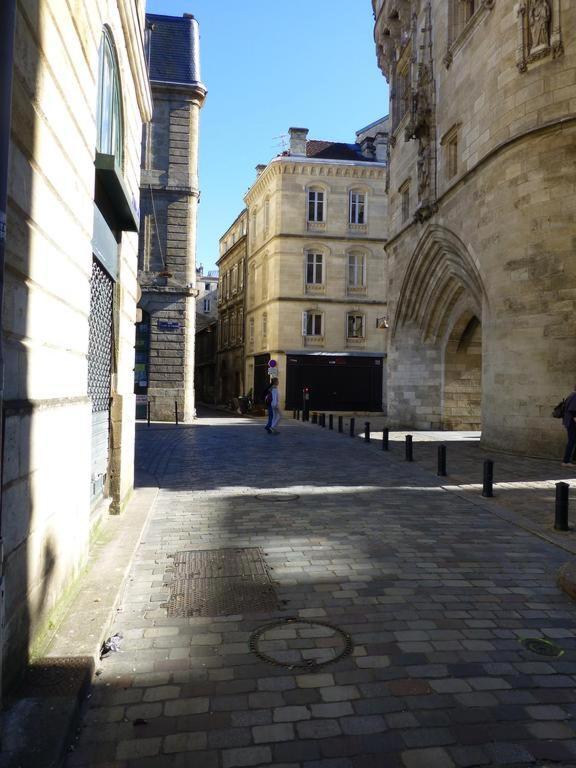 Quai Bourgeois Apartment Bordeaux Bagian luar foto